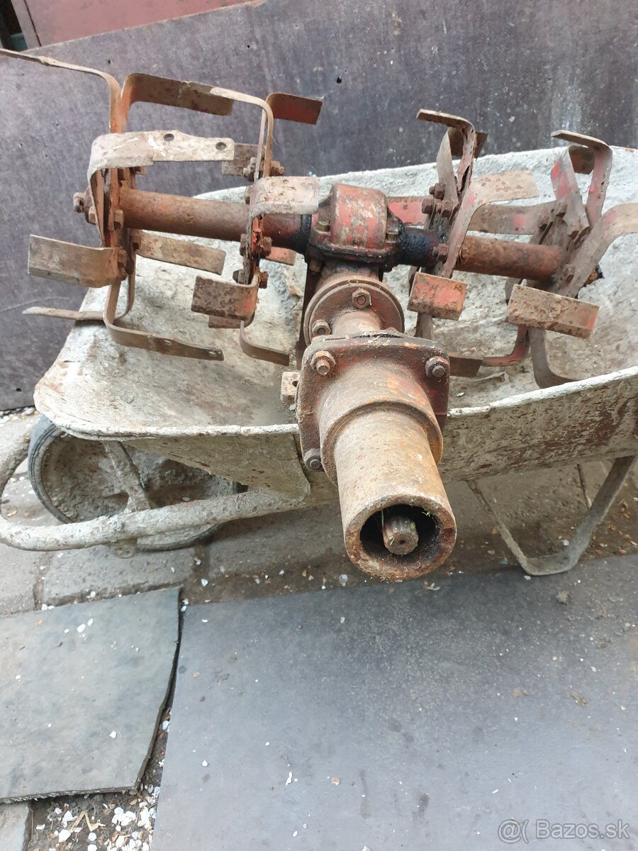 Rotovator postrekovač Major 30