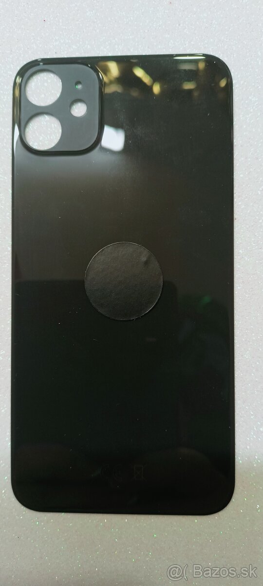 iPhone 11 zadné sklo