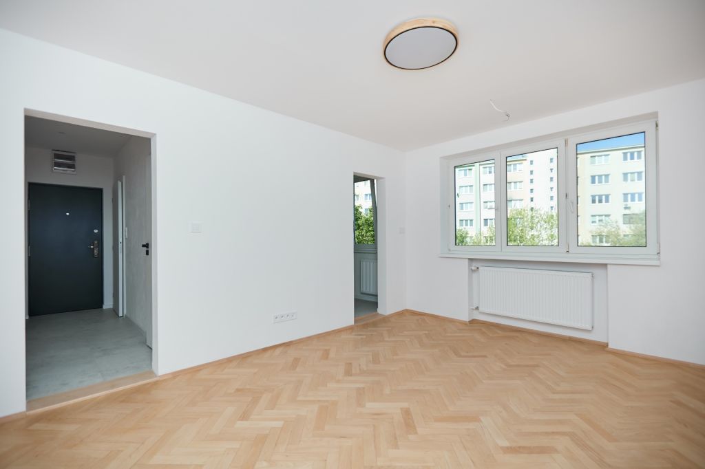 FOR SALE-3-ROOM APARTMENT-NEW RECONSTRUCTION-UL. POKROKU-KOŠICE-