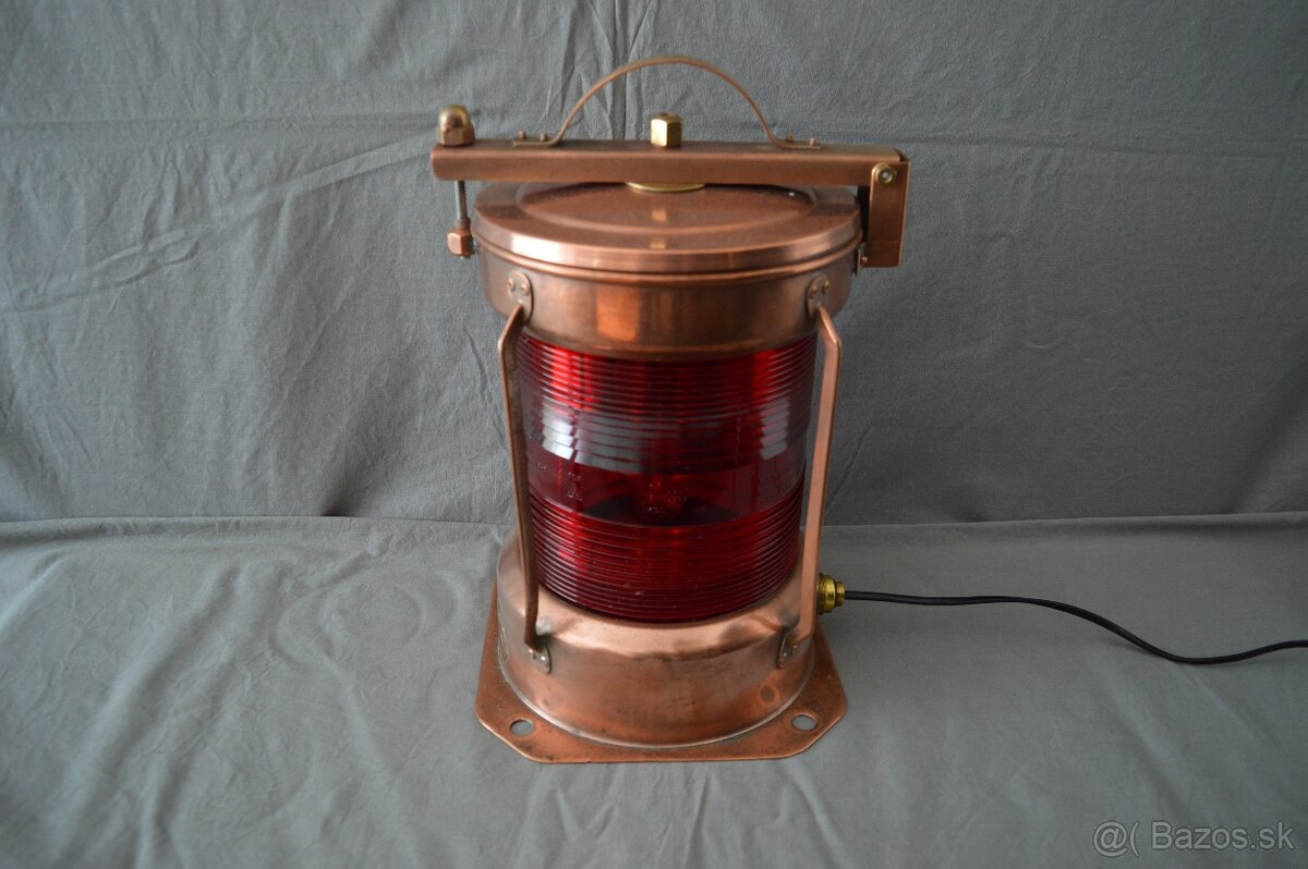 Lodná lampa BT 400