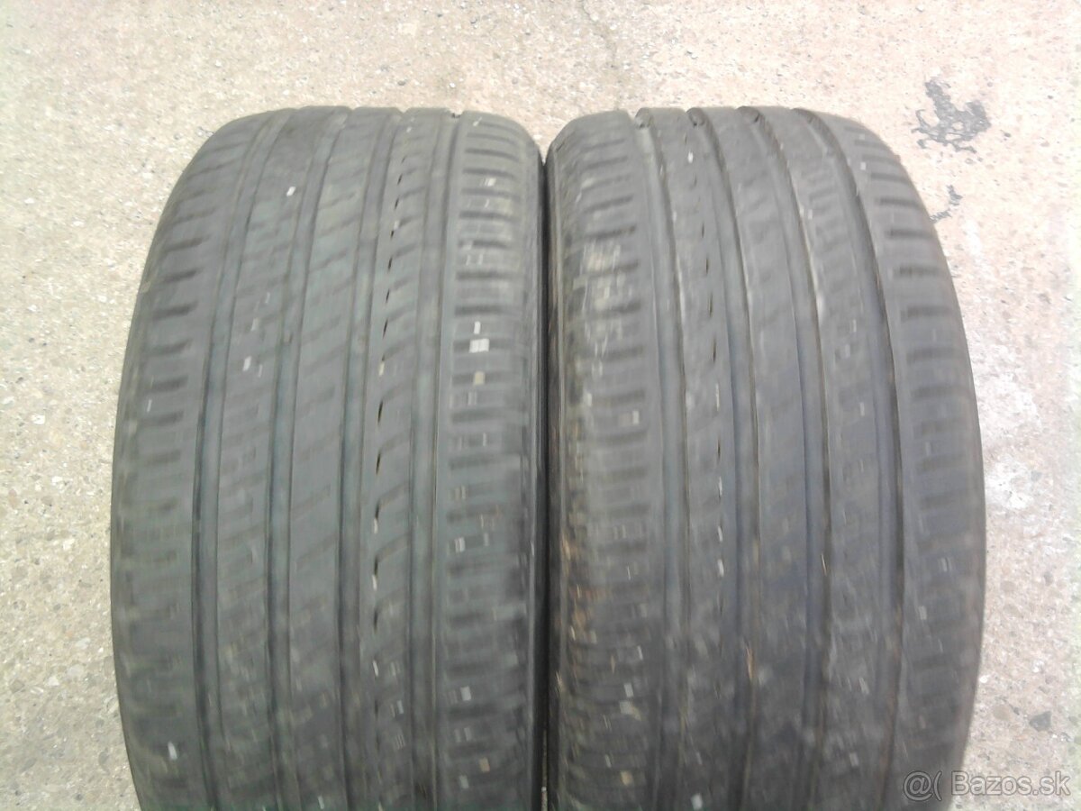 Predam letne pneu 235/45 R17 Barum