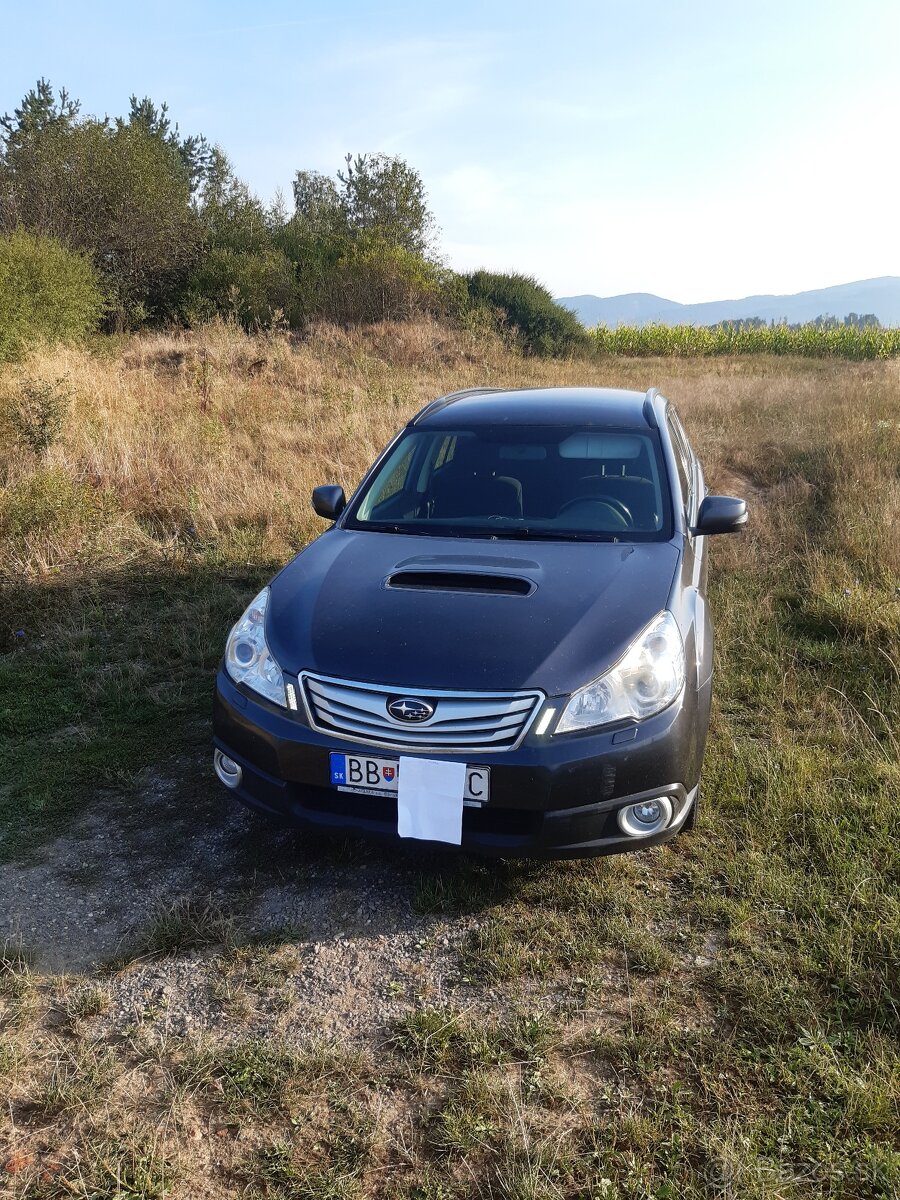 Predám Subaru Outback 2,0D