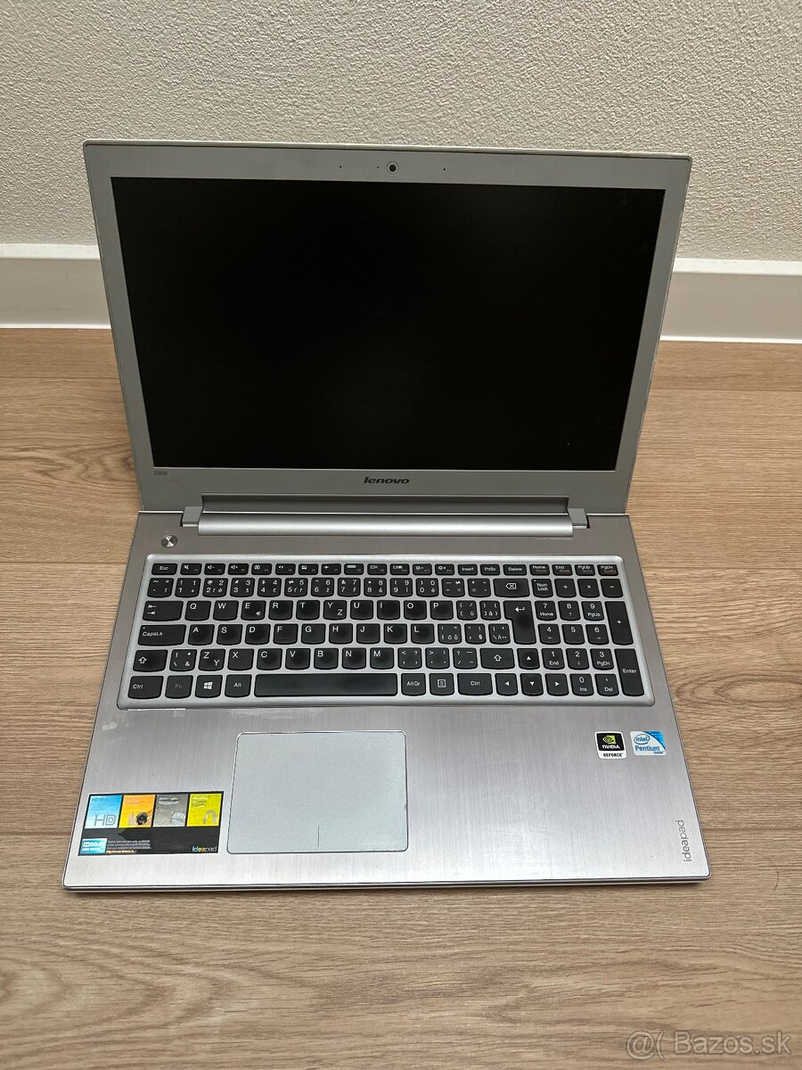 Lenovo z500