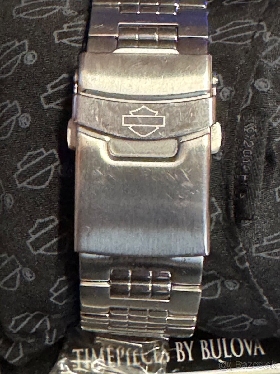 Hodinky Bulova HD