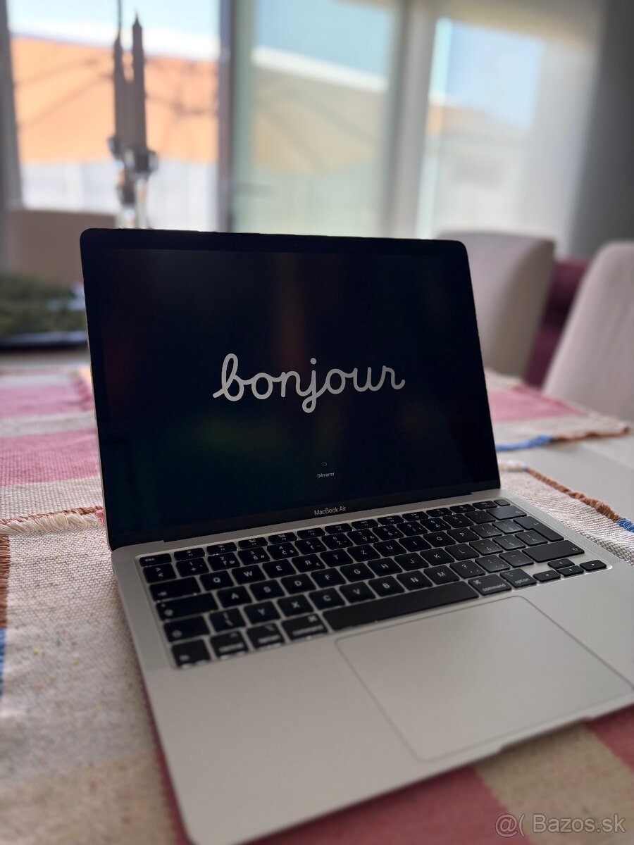 MacBook Air 13" 2020