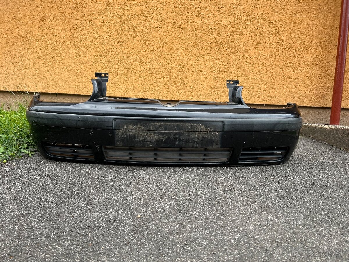 Predám predný nárazník – VW Golf 4 (IV)