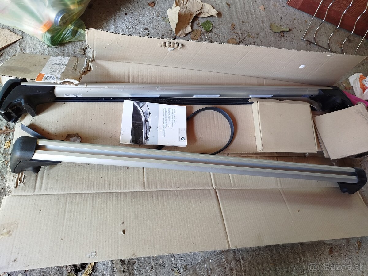 Originálne nové BMW priečne strešné tyče (crossbars)