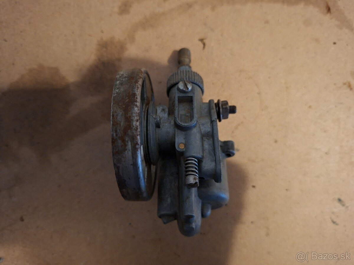 Jawa 550 torzo karburátoru