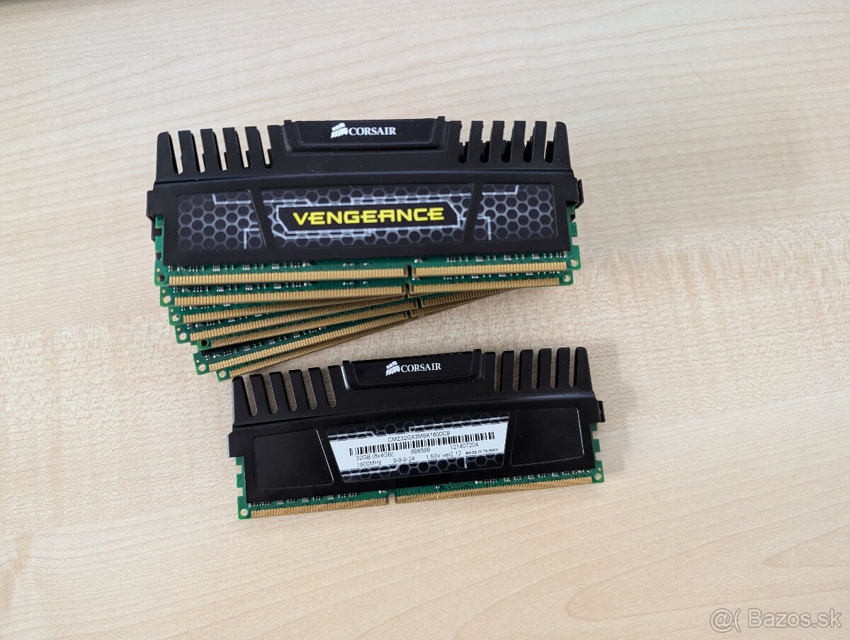 Predám RAM Corsair Vengeance DDR3 32 GB