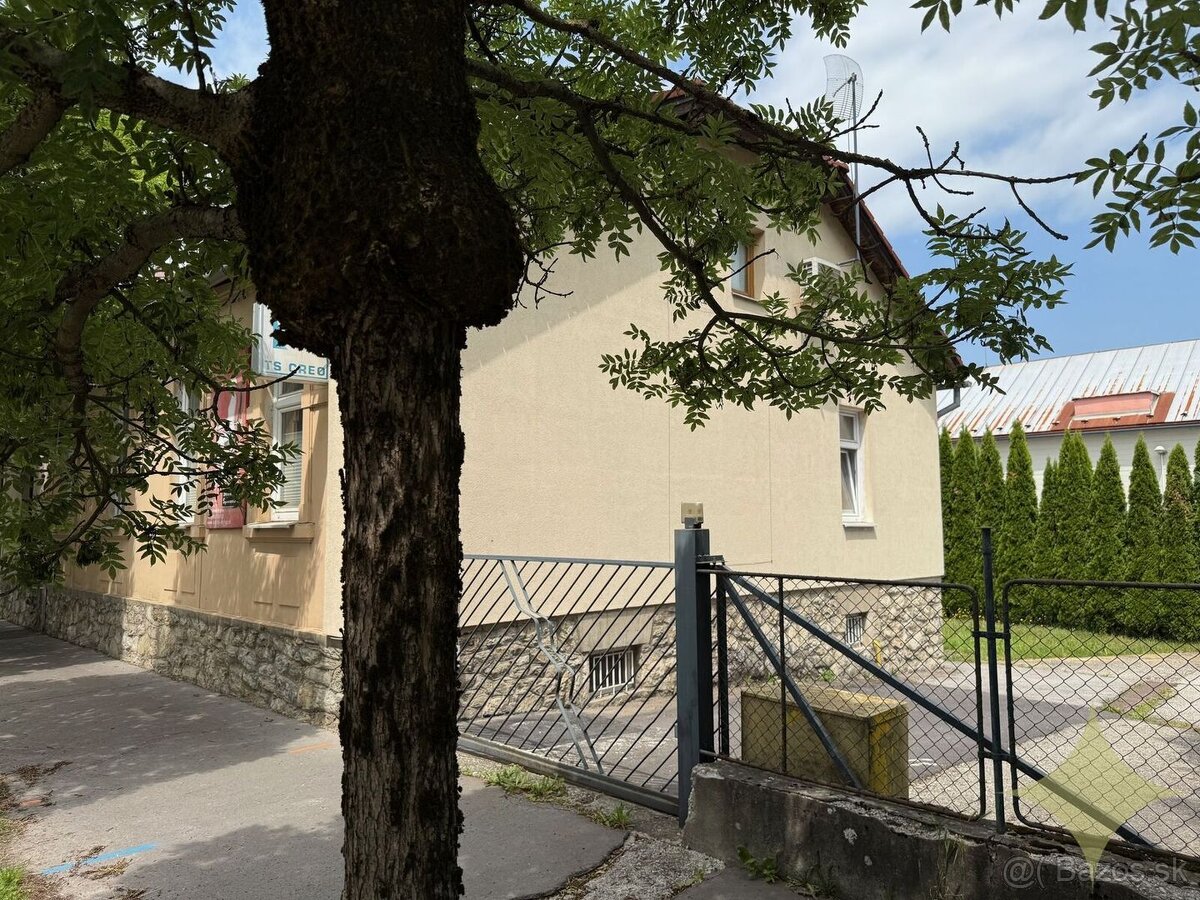 Na predaj obchodný, kancelársky priestor