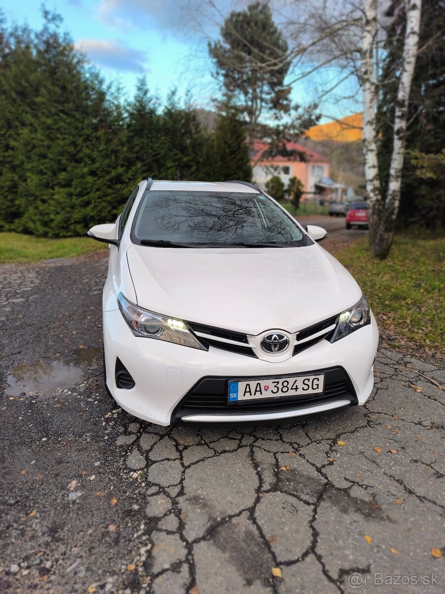 Toyota Auris Touring Sports 1.3 G