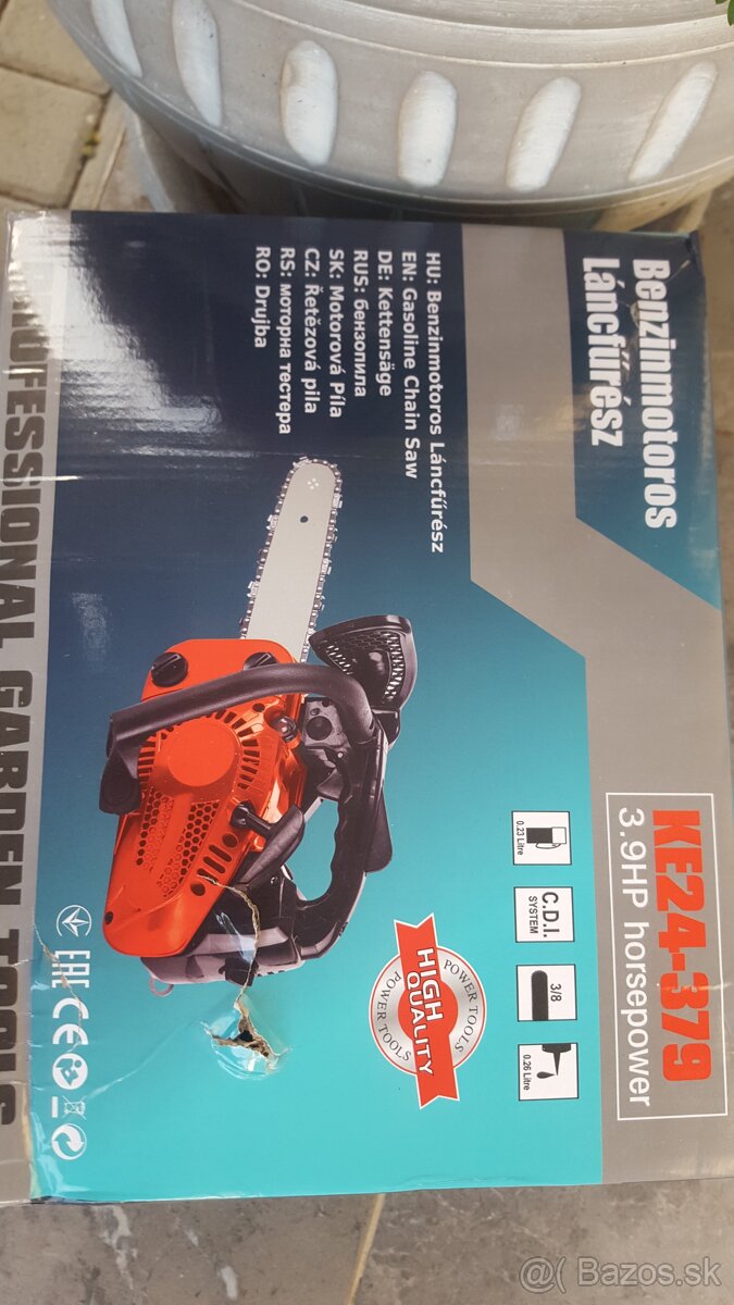 Motorová píla krátkou listou