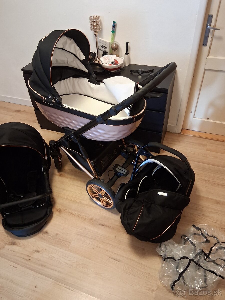 Novy Kočik trojkombinacia Adbor OXV 3 D