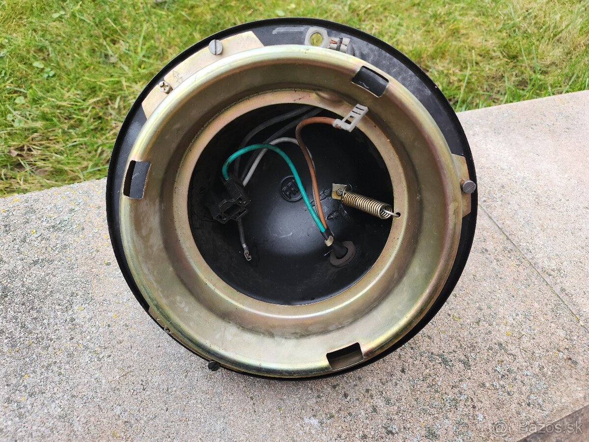 hrniec svetiel skoda 105, 120