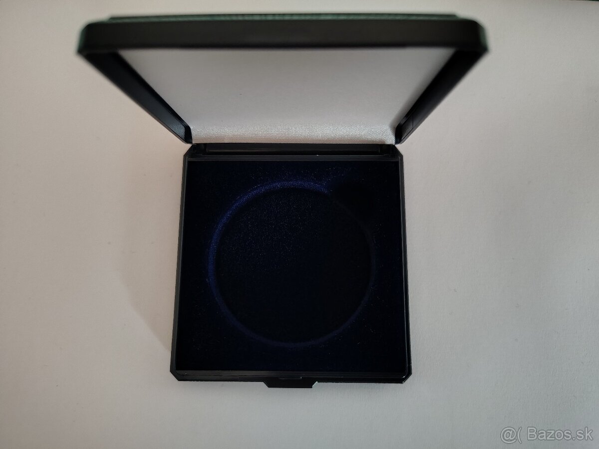 Krabička na mince,medaily