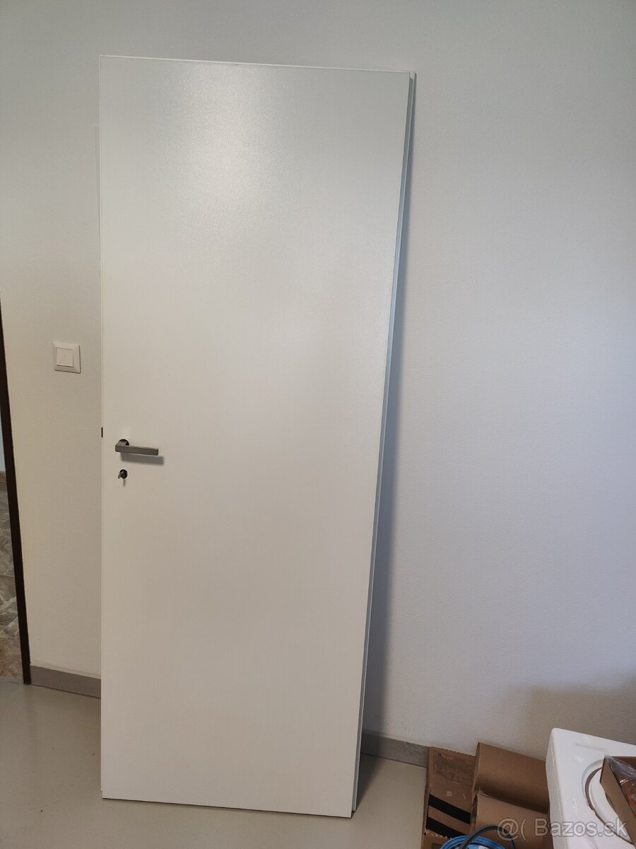 Voster Interiérové dvere plné biele 70 Ľ