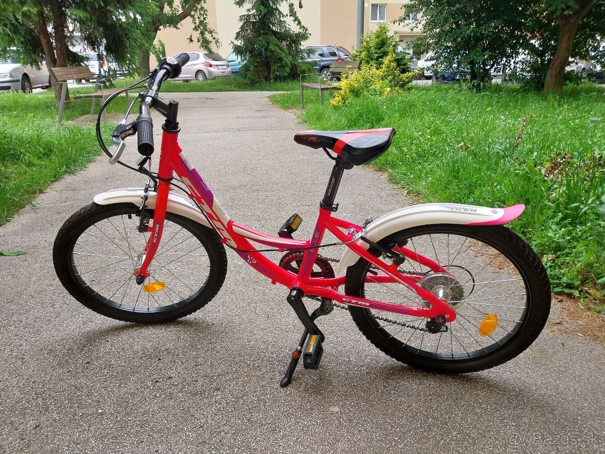 Dievcensky bicykel CTM