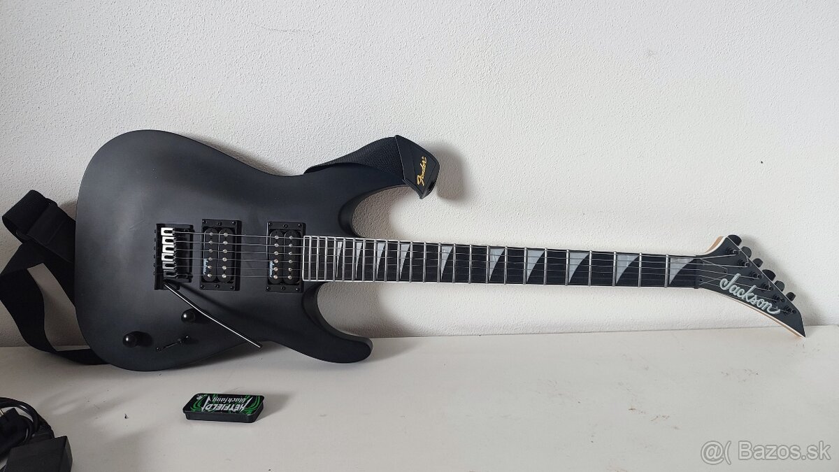 Jackson JS22 + kombo Blackstar