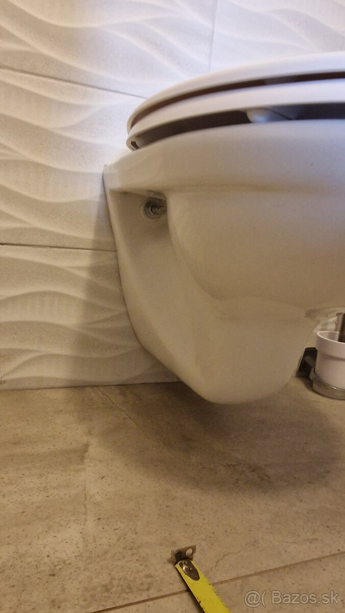 závesné WC Jika