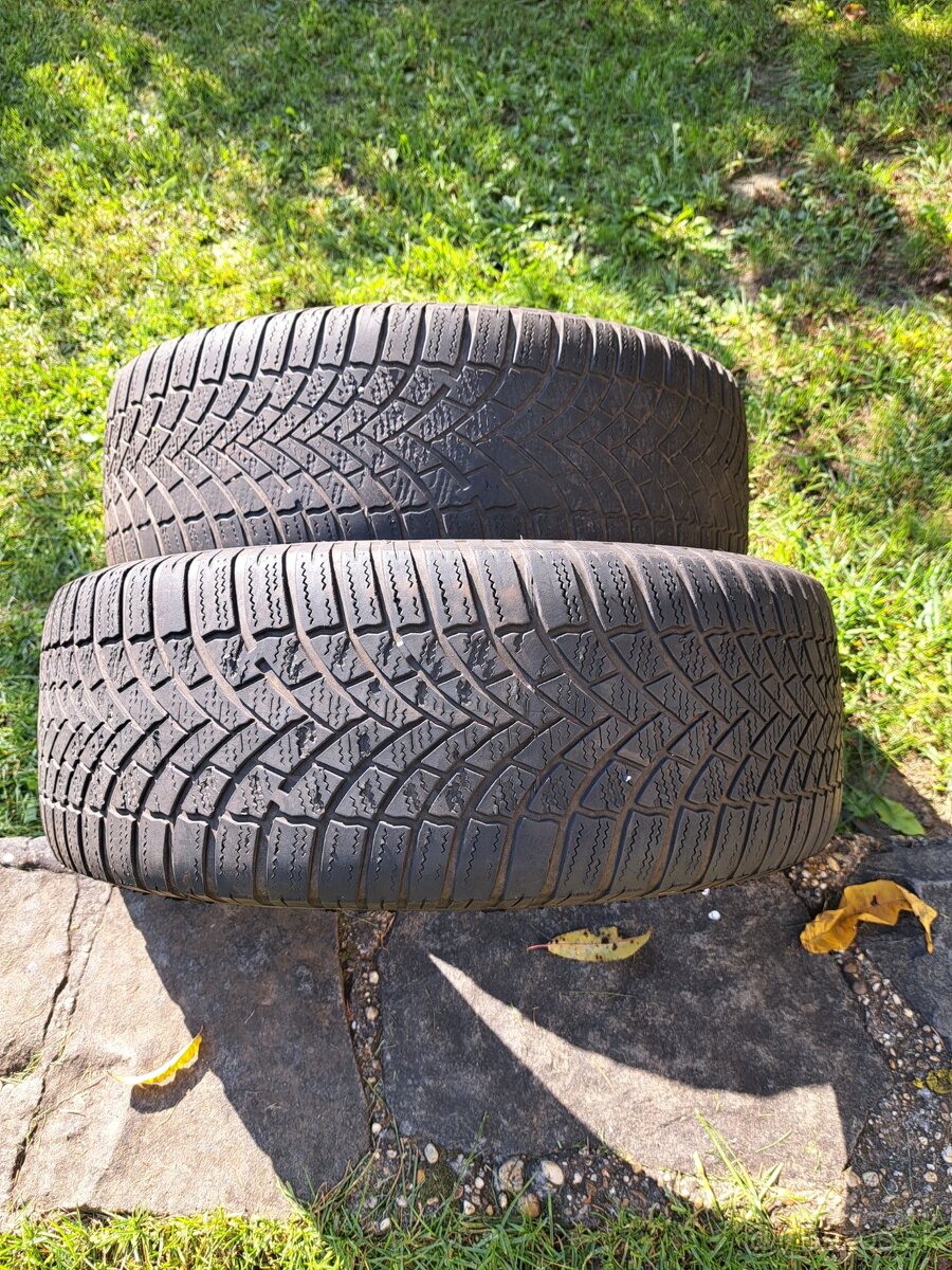 pneu 215/60 r16