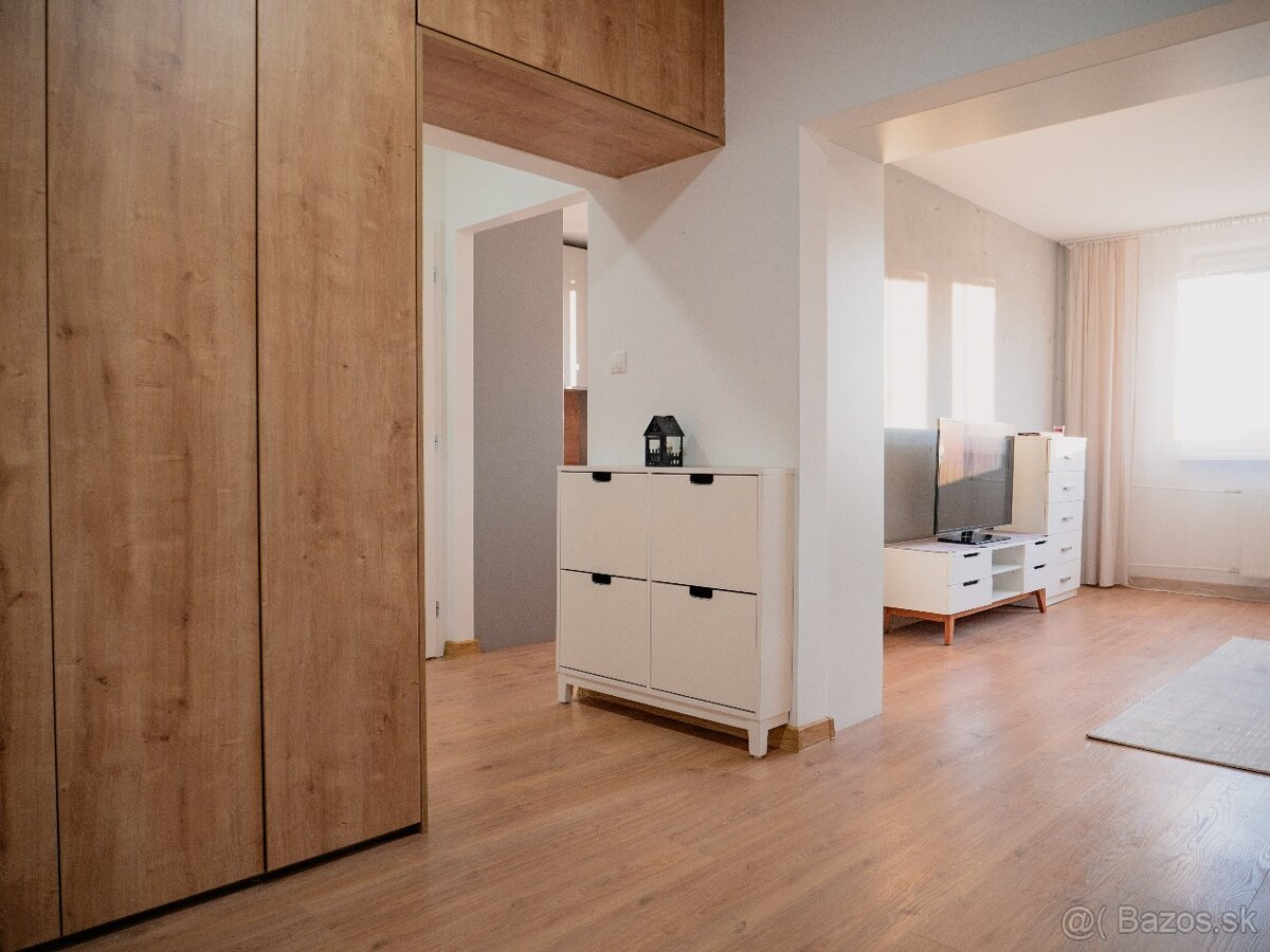 69 m2, 3i slnečný, moderný  byt, prenájom Dubnica nad Váhom