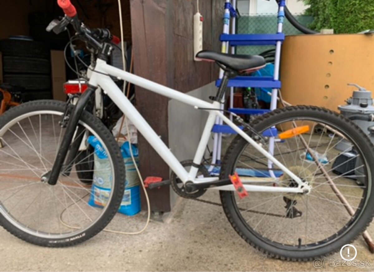 Predám bicykel veľkosti 22