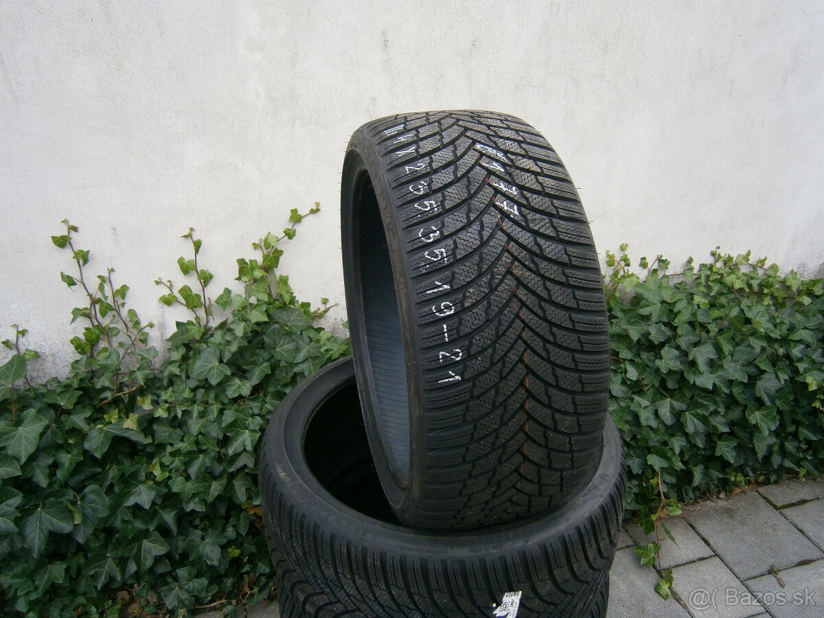 Predám 4x zimné nové pneu Firestone 235/35 R19 91WXL