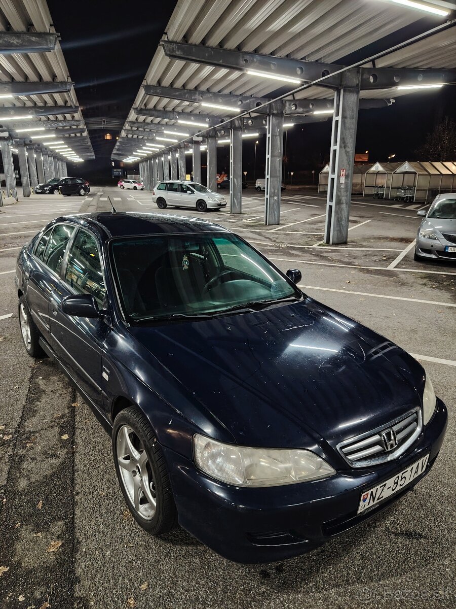 Honda Accord 1.8 vtec