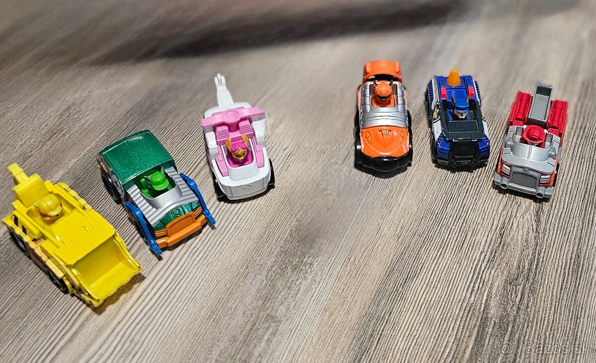Kovové autíčka paw patrol