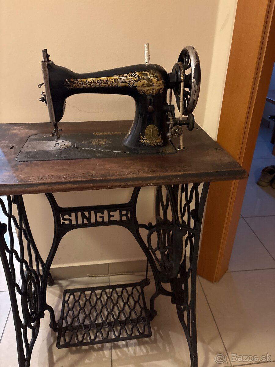Šijací Sroj Singer starožitnosť