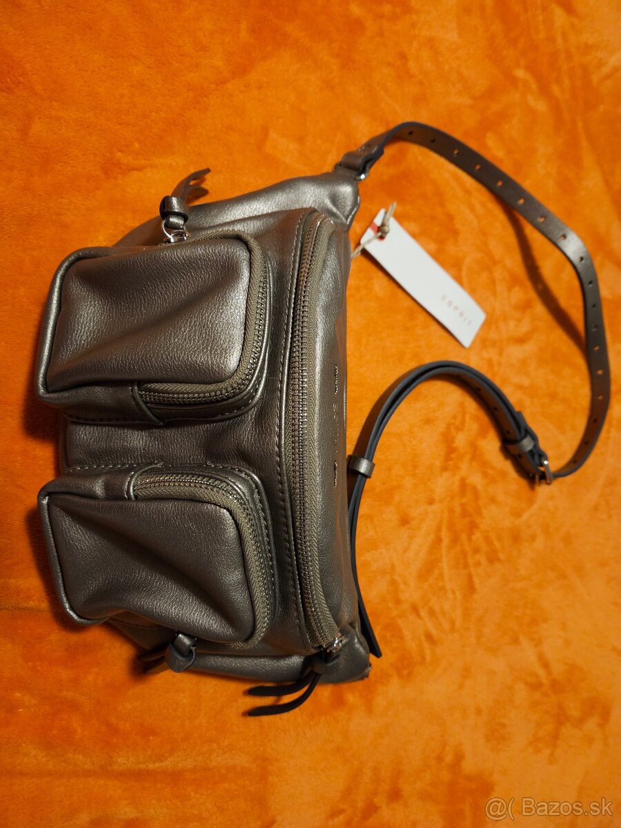 Nová Esprit ladvinka