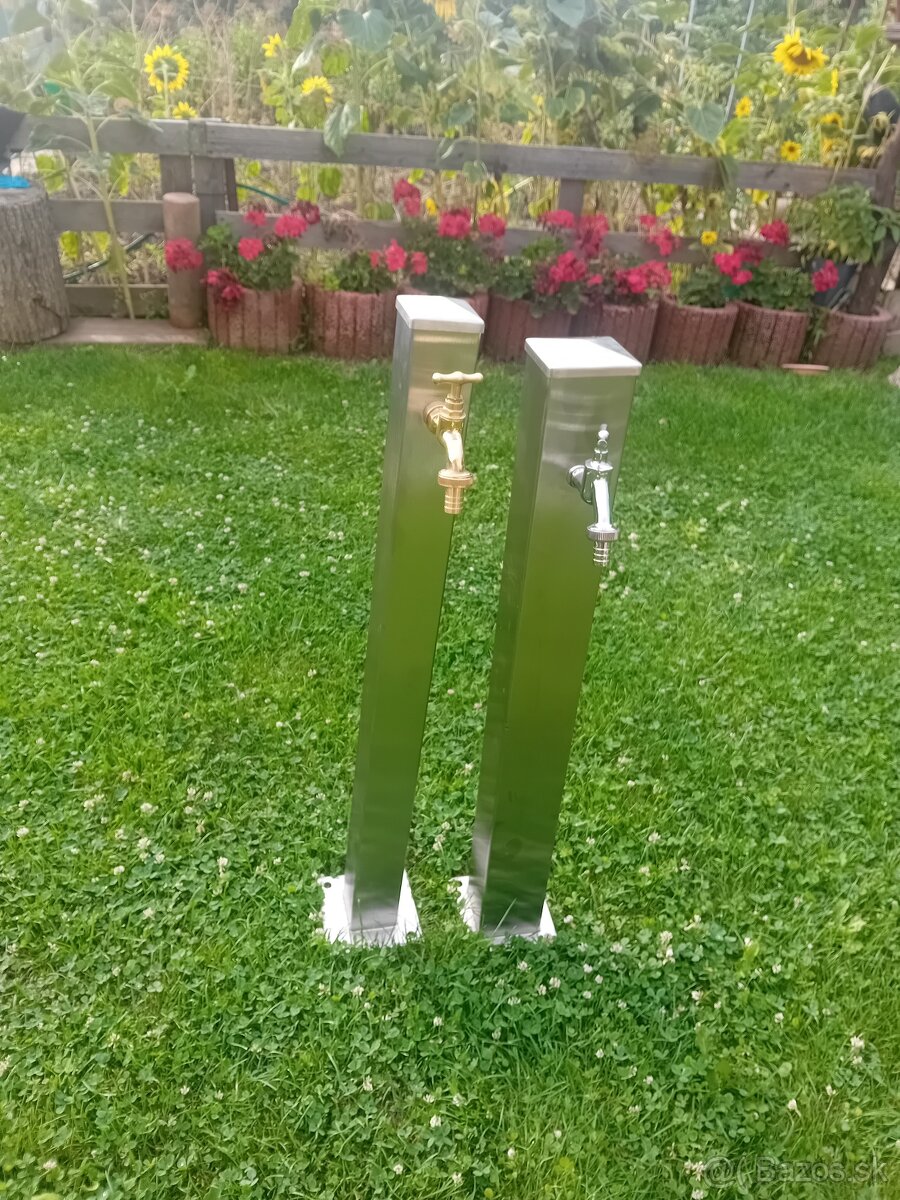 Záhradný stlpik na vodu