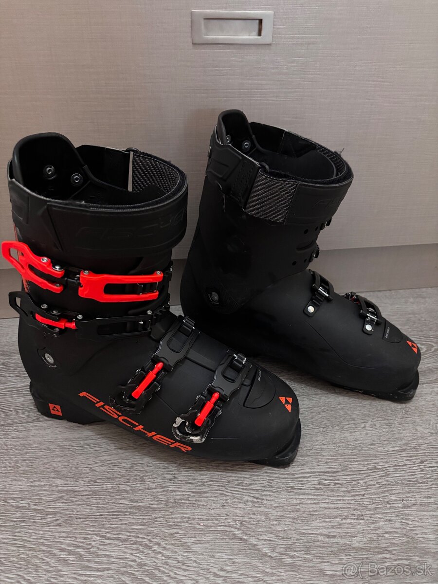 🎿 Fischer RC X PRO 120 – Mondo 28.5