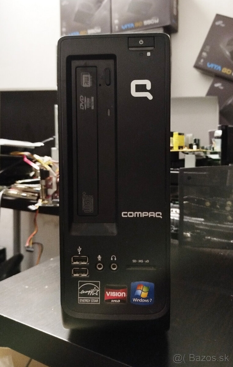 Compaq CQ1000 PC