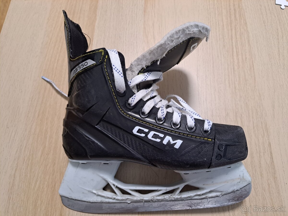 PREDAM DETSKE HOKEJOVE KORCULE