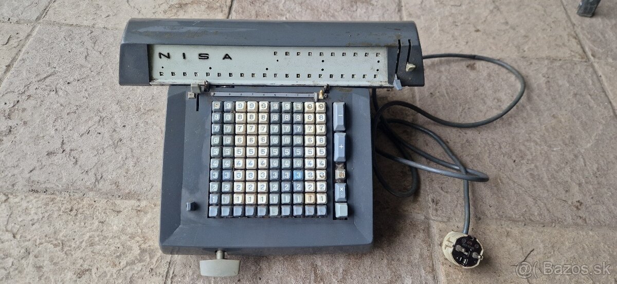 Počítadlo Nisa, pokladňa.