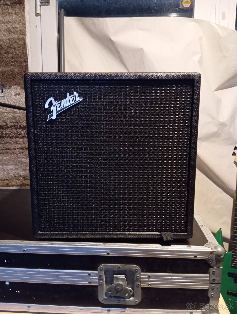 Fender Rumble LT25 - Basové kombo
