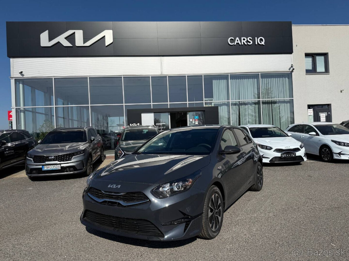 Ceed 1,5 T-GDi M6 Silver, Silver pack MY25