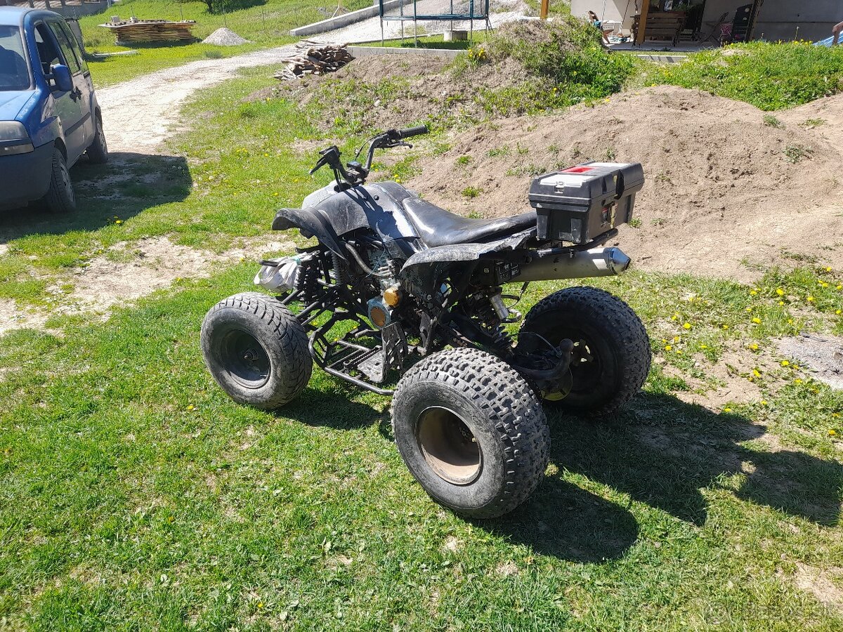 Štvorkolka Bashan 250