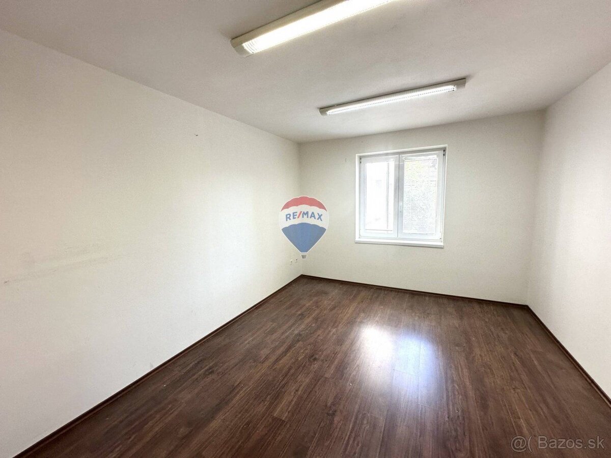 Kancelária v centre mesta ul Ferka Urbánka15 m2