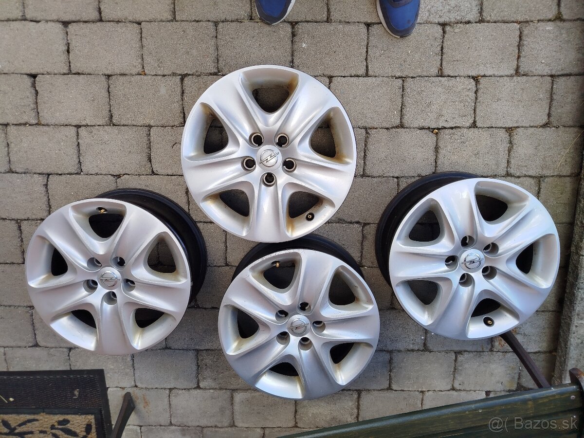 Plechové disky R16 opel