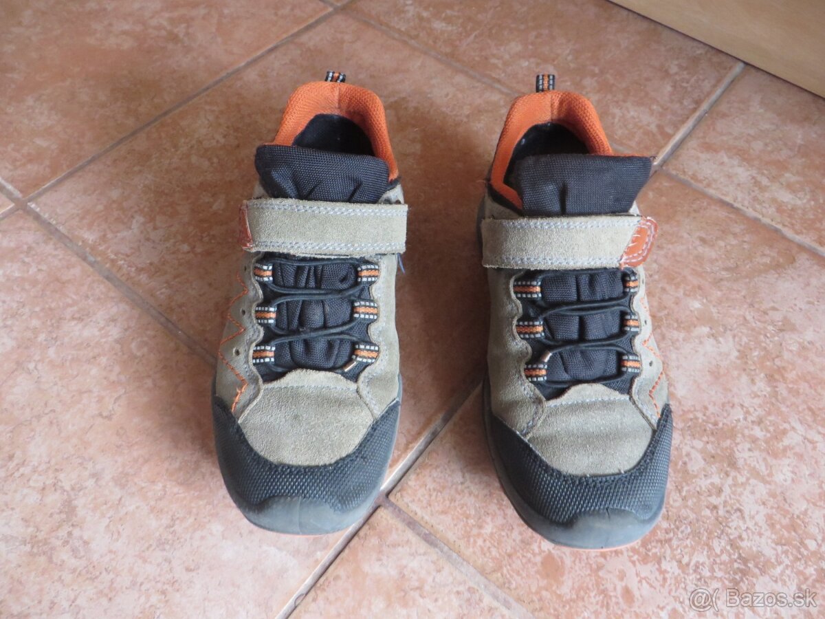 Tenisky s membránou aj do dažďa - veľ. 33/34 -vn.dĺžka 22 cm