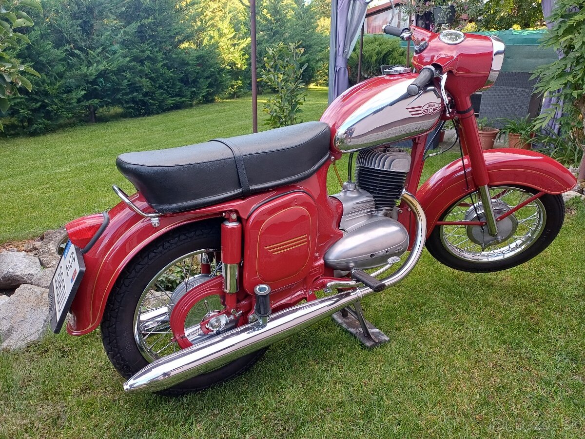 Jawa 250 559 Panelka