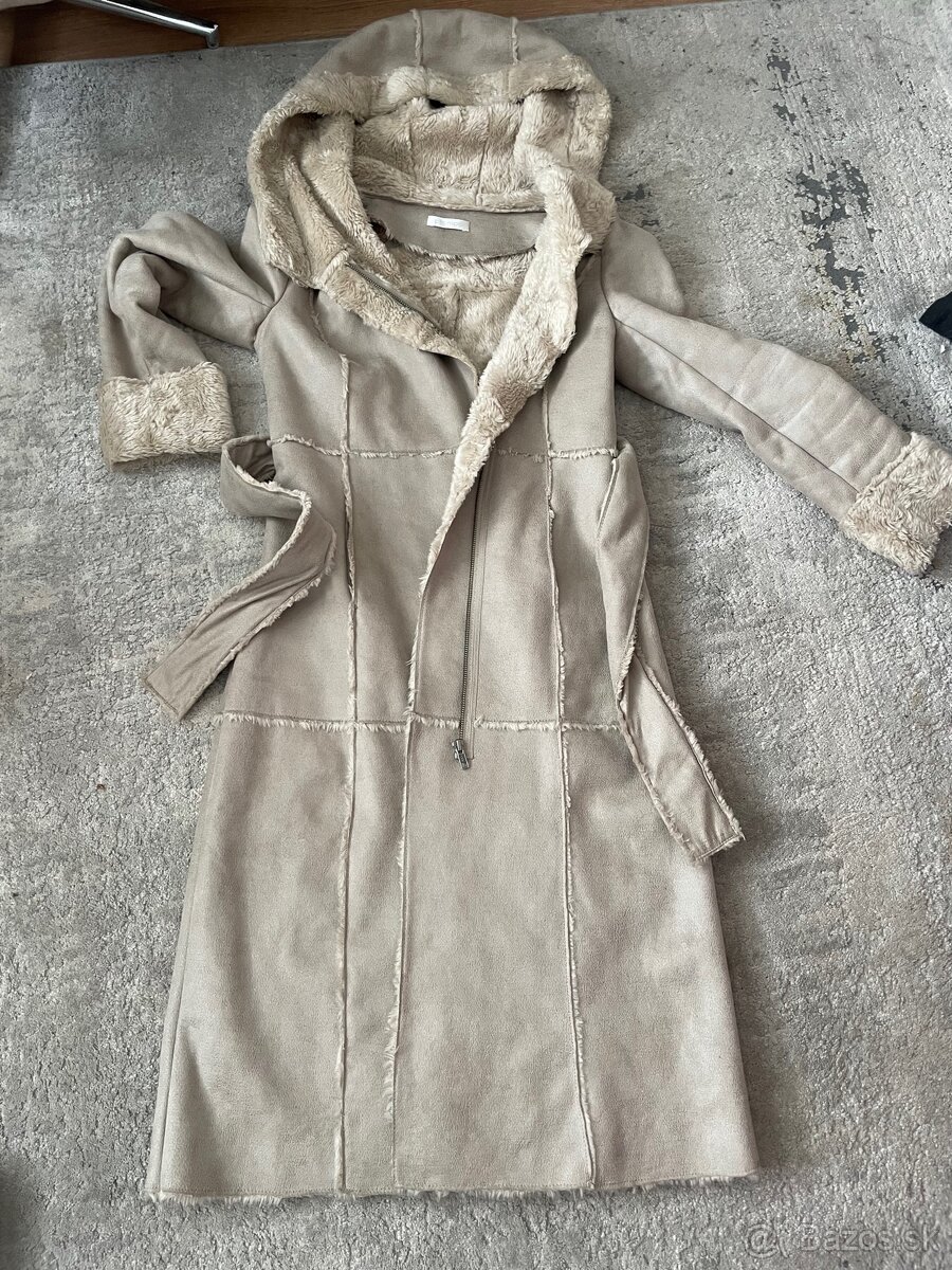 Predám zimné bundy veľkost S/M
