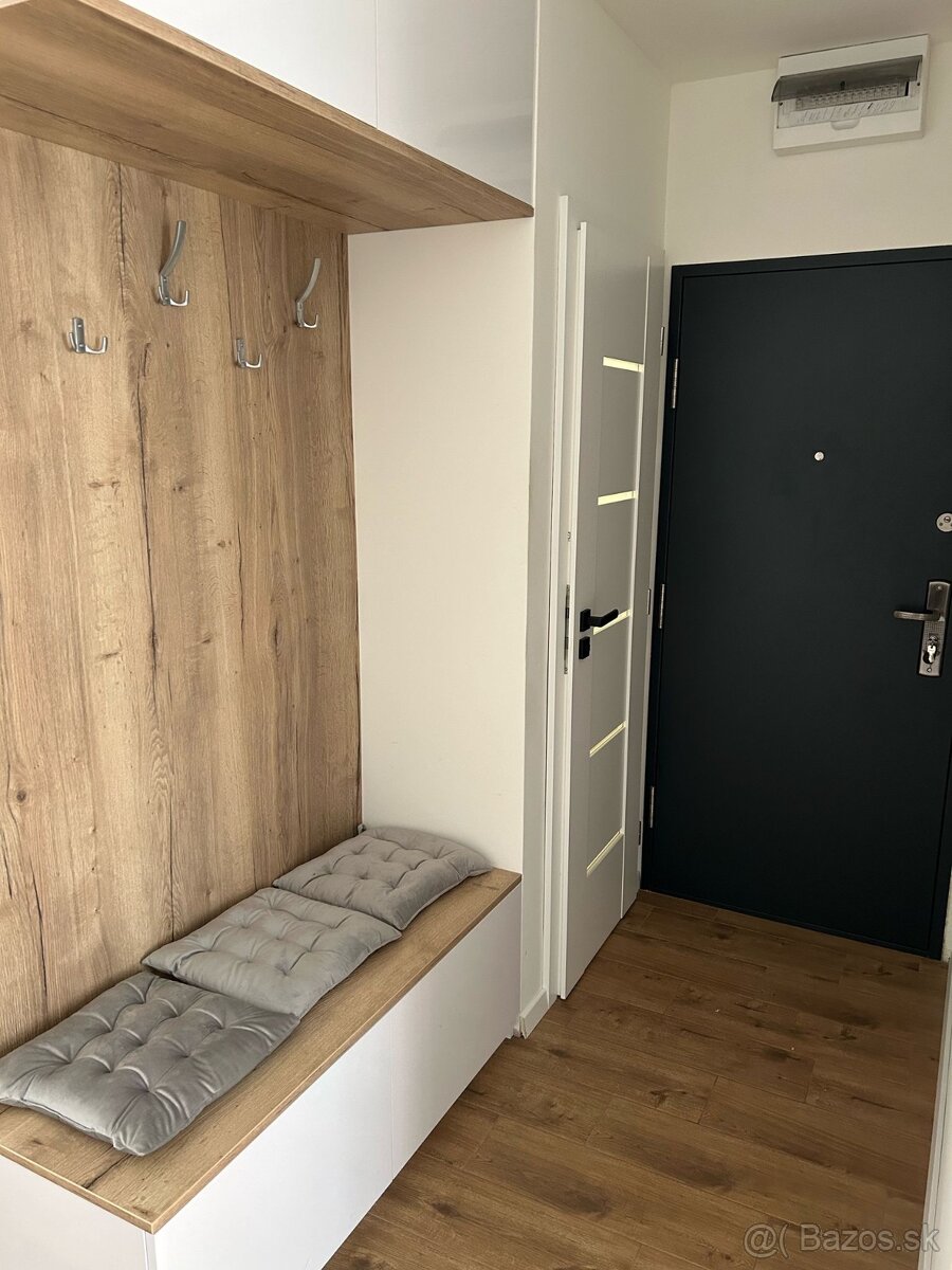 Prenájom 2-izbového bytu (Poprad Nový Juh)