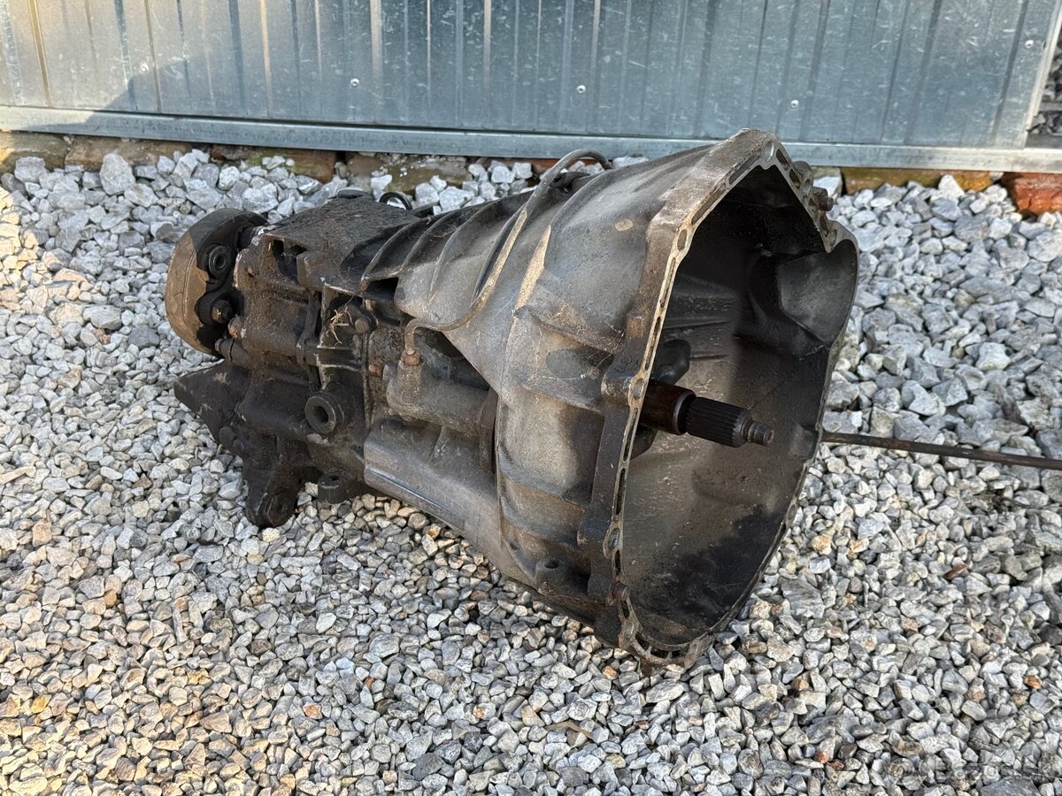 Mercedes R1242610201