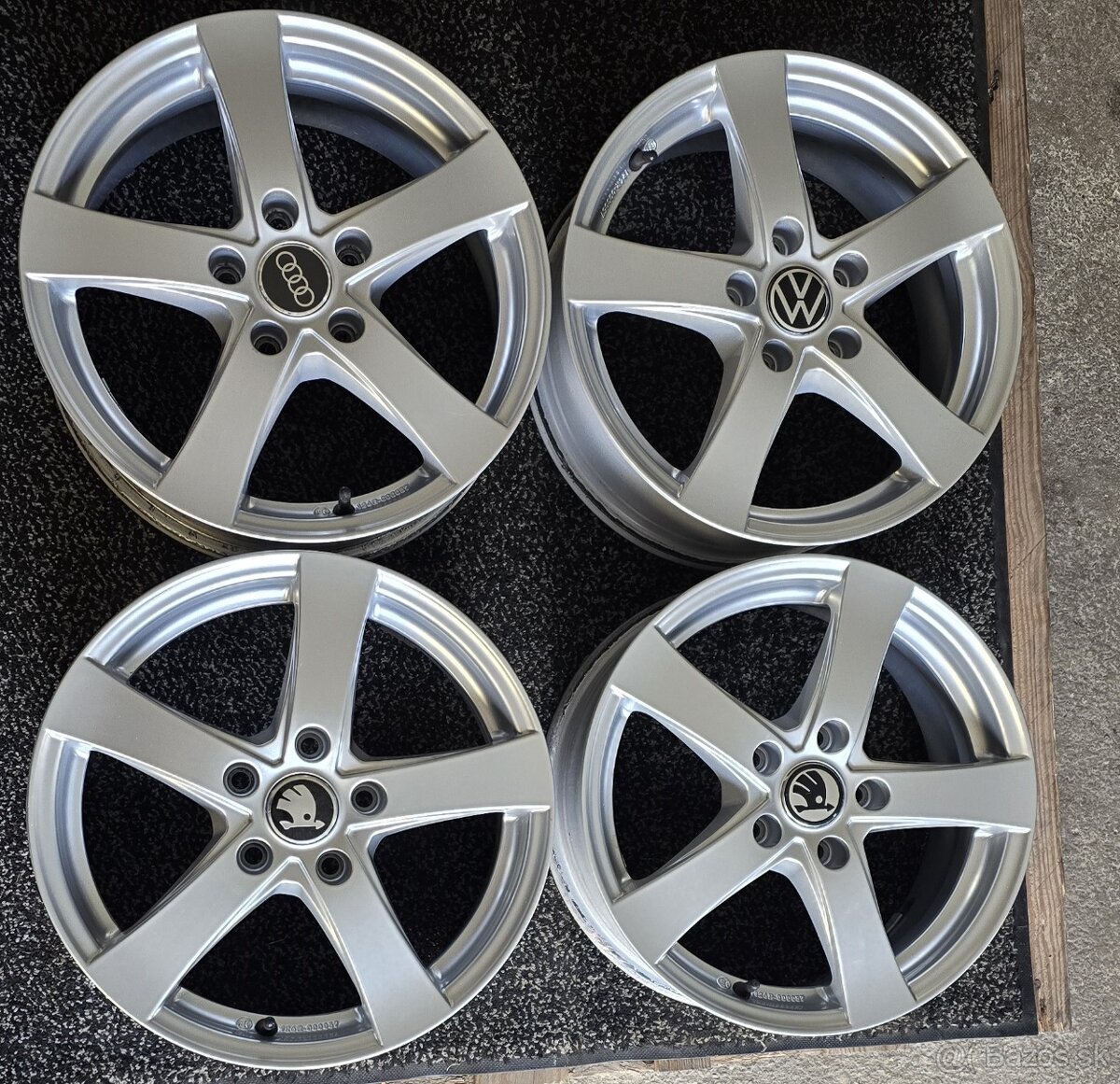 5x112-r16-Dezent,6,5J,e46 + možnosť pneu