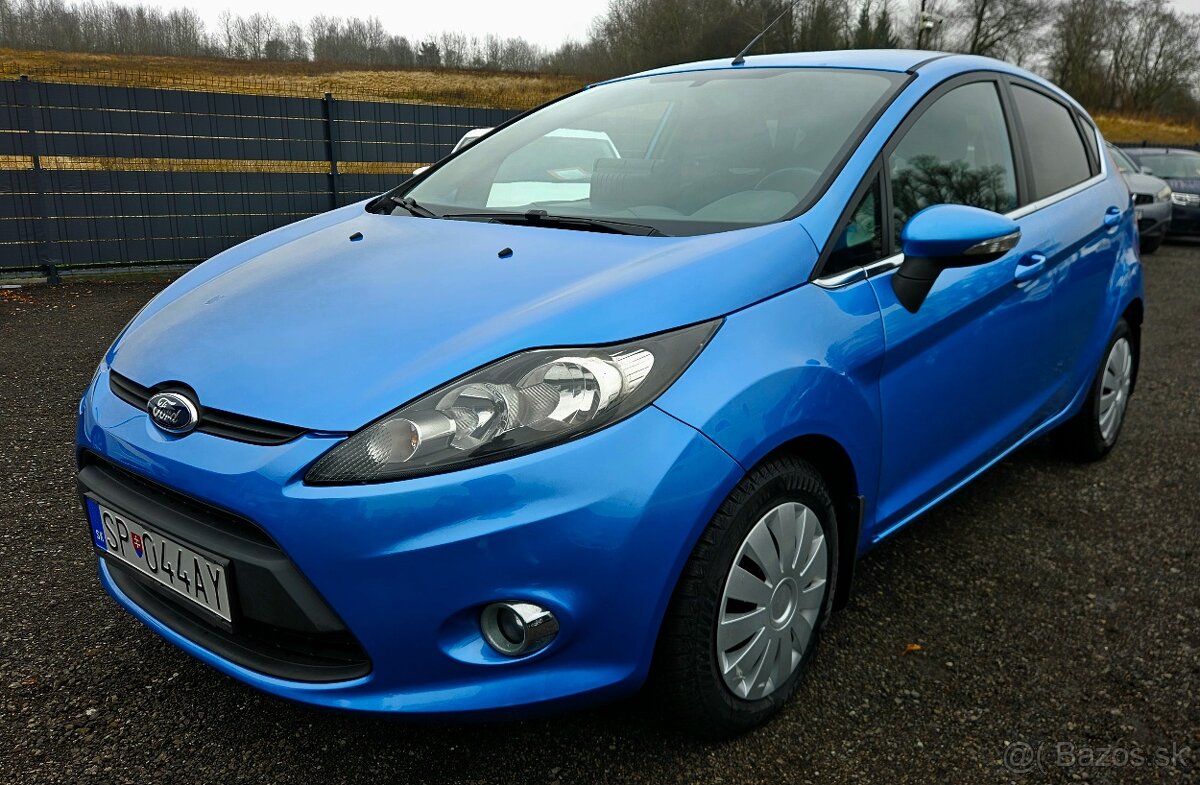 FORD FIESTA 1.25i TITANIUM