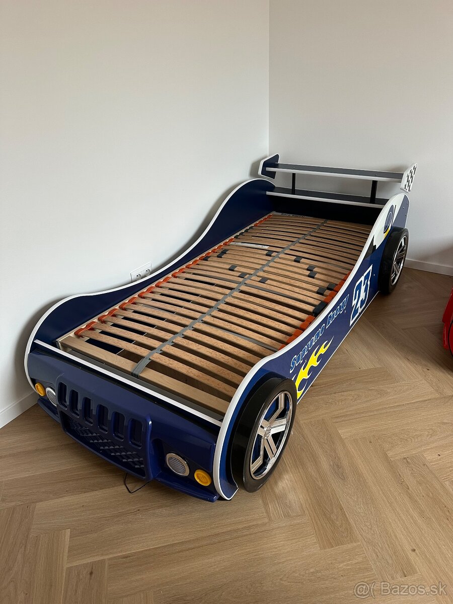 Autíčková posteľ
