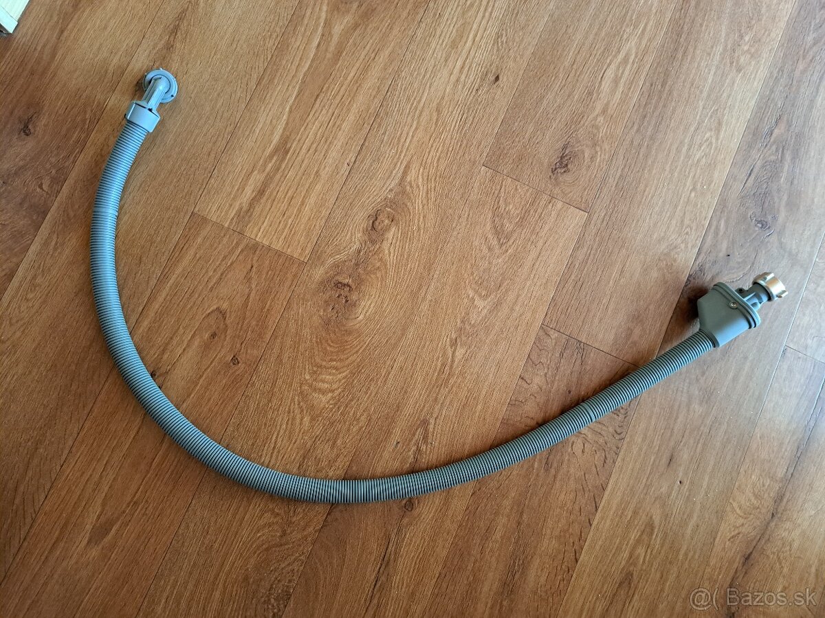 Privodova hadica z pracky Whirlpool